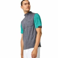 Oakley Gents Gravity Range Vest Stone Grey Heather -Golf Clothing Shop P FOA403097OAKLEYVESTSTONEGREYHEATHERGENTS 3 L